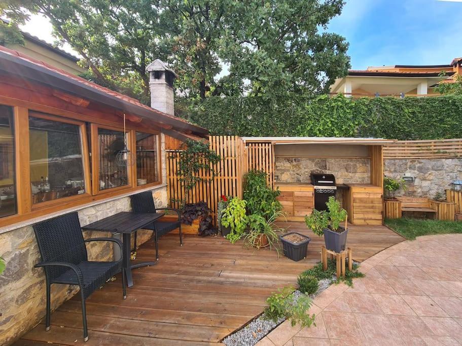 Hisa Idej Apartment Sezana Bagian luar foto