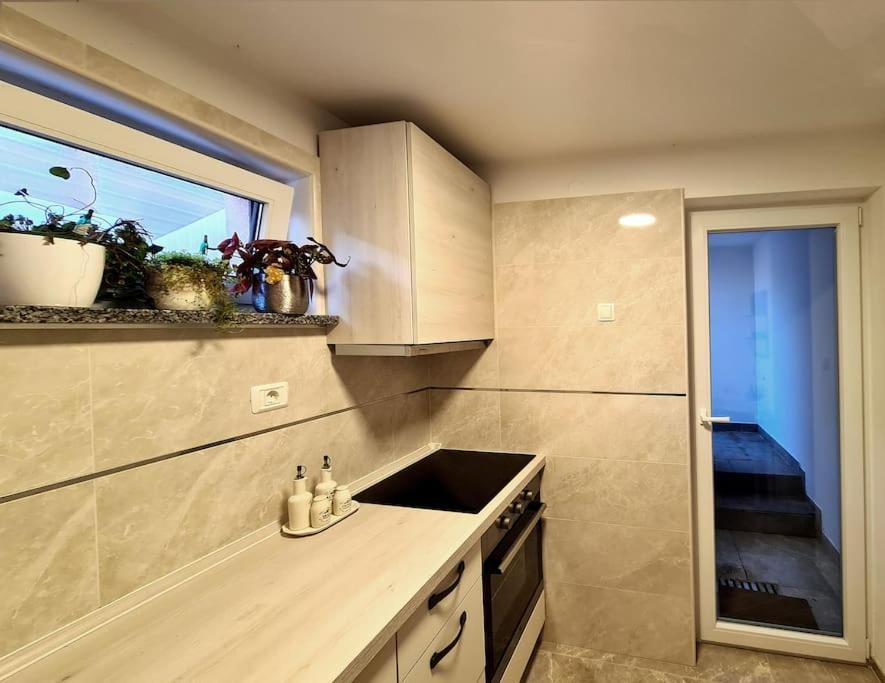 Hisa Idej Apartment Sezana Bagian luar foto